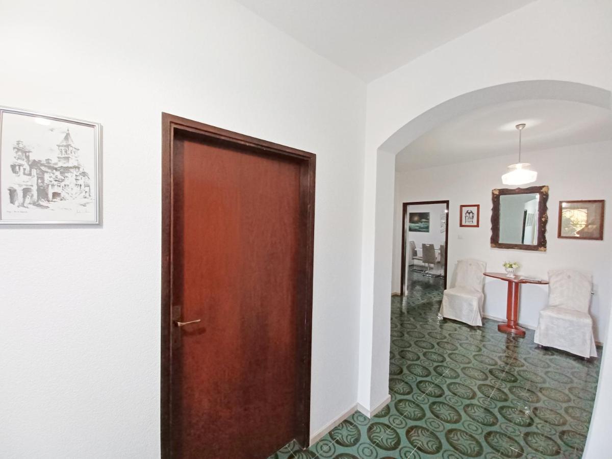 Apartment Lorenzo Trogir Exterior foto